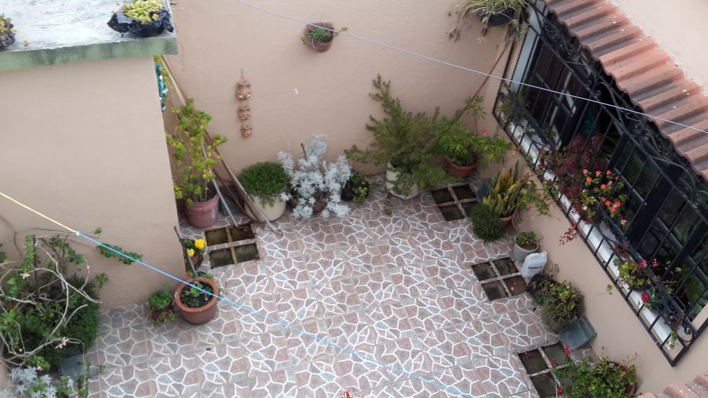 Hostal Casa Dona Mercedes Кесальтенанго Экстерьер фото